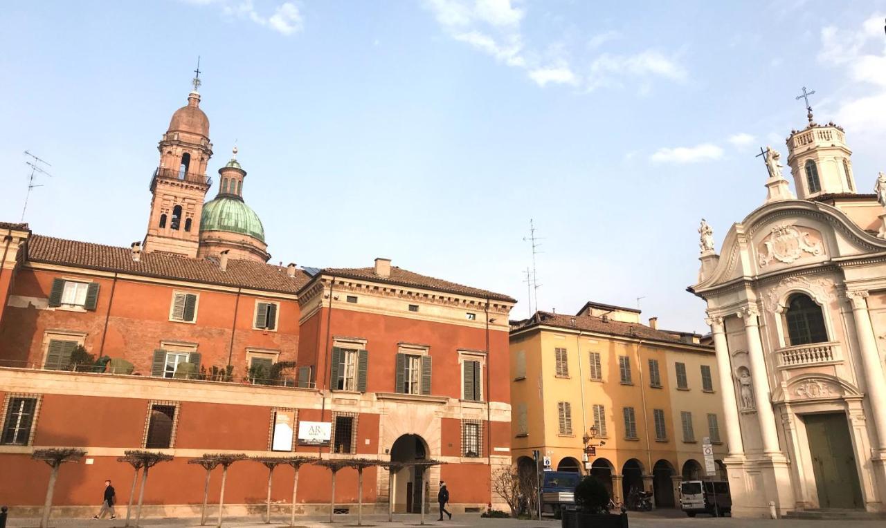 Vicolo Folletto Home Reggio Emilia Exteriér fotografie